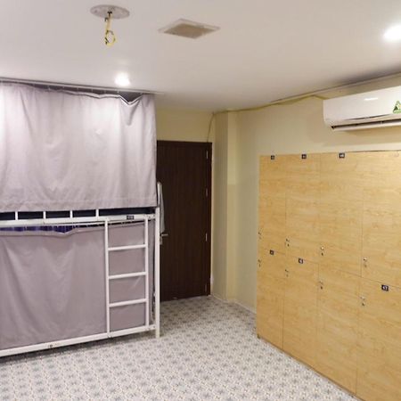 Vy Da Backpacker Hostel Ho Chi Minh City Exterior photo